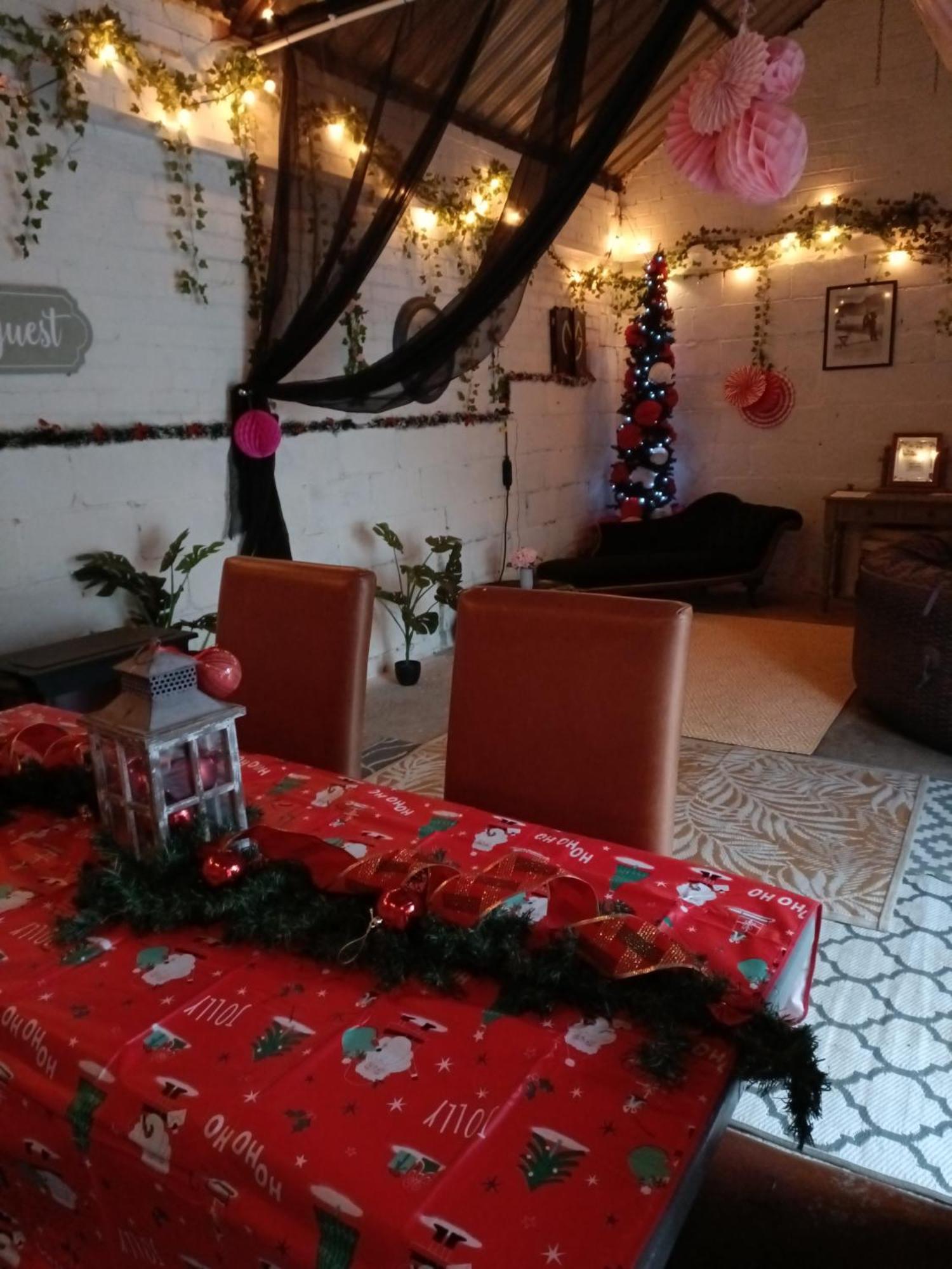 The White Dove Bed And Breakfast With Glamping Newark Showground Bagian luar foto